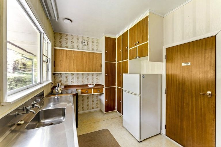 Photo of property in 12 Manuka Street, Stokes Valley, Lower Hutt, 5019