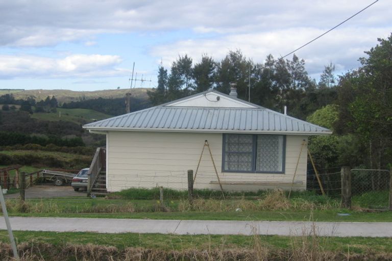 Photo of property in 9 Boundary Road, Hikurangi, 0114