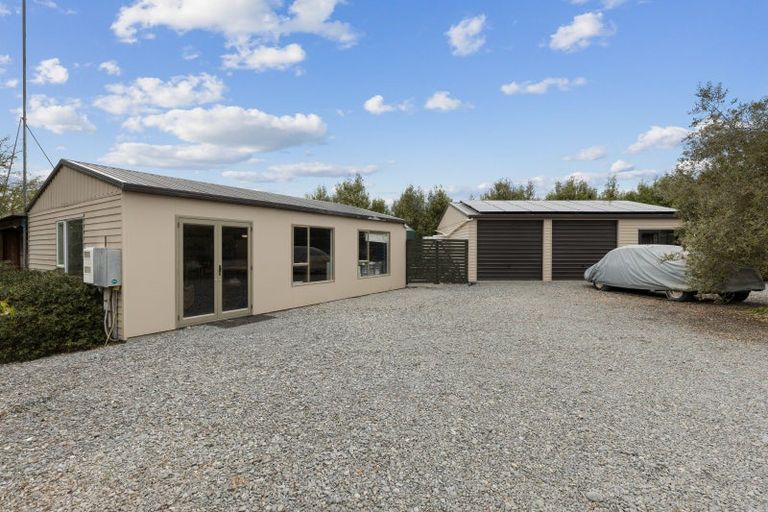 Photo of property in 2/1314 West Coast Road, West Melton, Christchurch, 7671