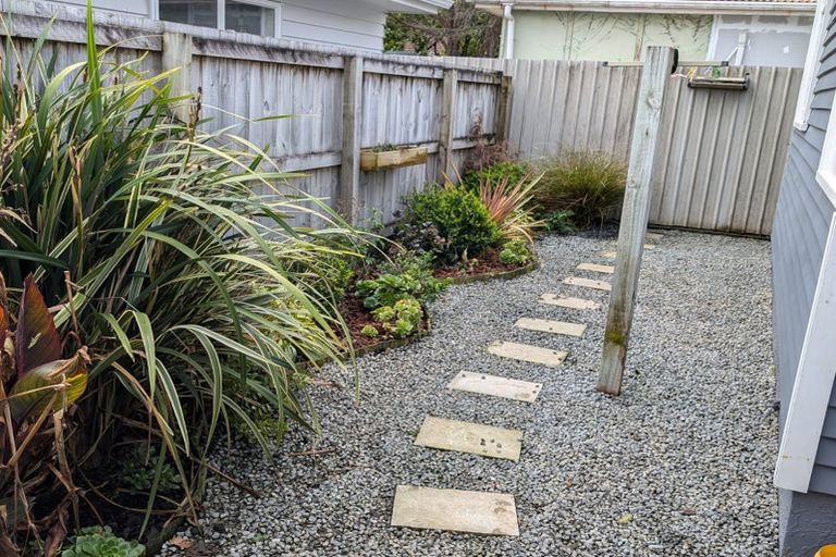 Photo of property in 34 Seddon Street, Wallaceville, Upper Hutt, 5018
