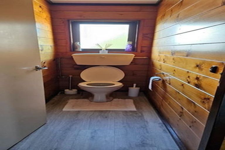 Photo of property in 2 Bay Grove, Pukehangi, Rotorua, 3015