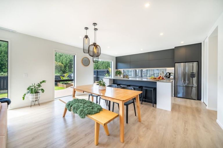 Photo of property in 15 Weatherdeck Close, Whitby, Porirua, 5024