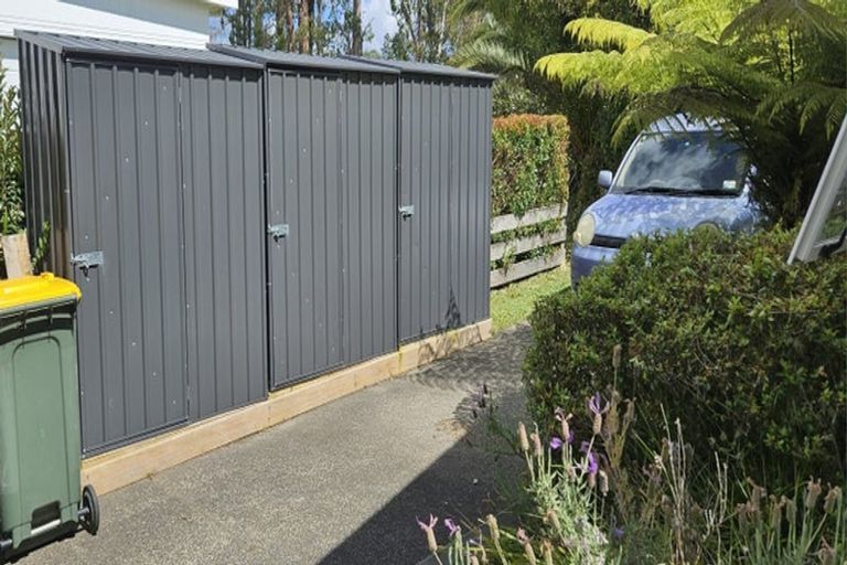 Photo of property in 348 Wainui Road, Wainui, Silverdale, 0992