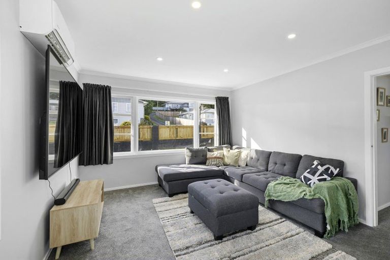 Photo of property in 38 Petrie Street, Wainuiomata, Lower Hutt, 5014