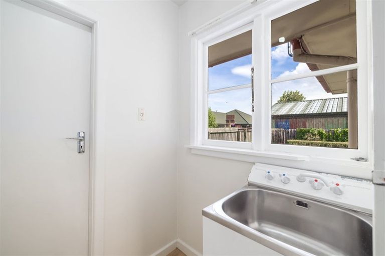 Photo of property in 71 Mahars Road, Mairehau, Christchurch, 8052