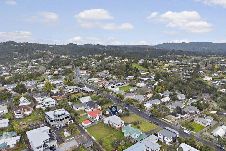 Photo of property in 128 Rosier Road, Glen Eden, Auckland, 0602