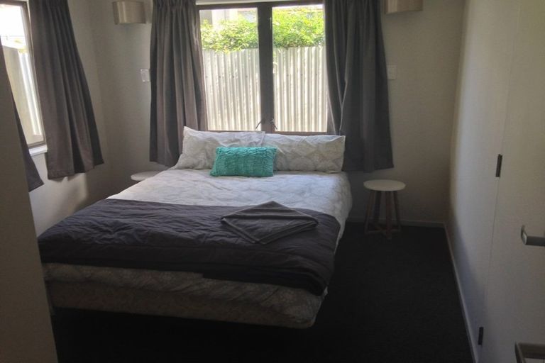 Photo of property in 48a Randwick Crescent, Moera, Lower Hutt, 5010