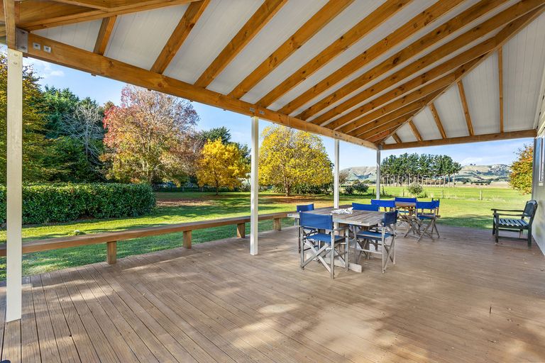 Photo of property in 589a Gladstone Road, Gladstone, Carterton, 5792