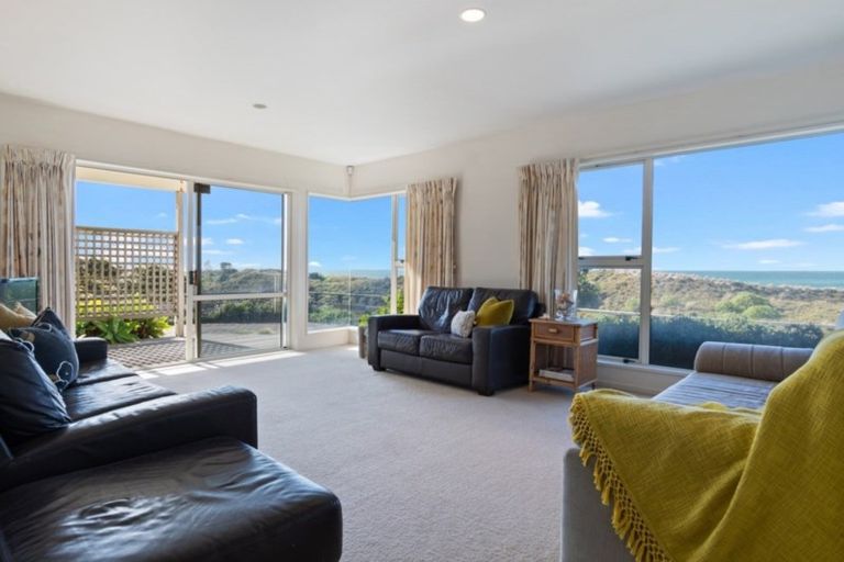 Photo of property in 437a Oceanbeach Road, Mount Maunganui, 3116