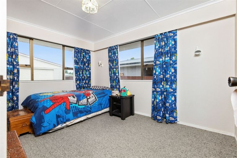 Photo of property in 32 Gordon Street, Woodville, 4920