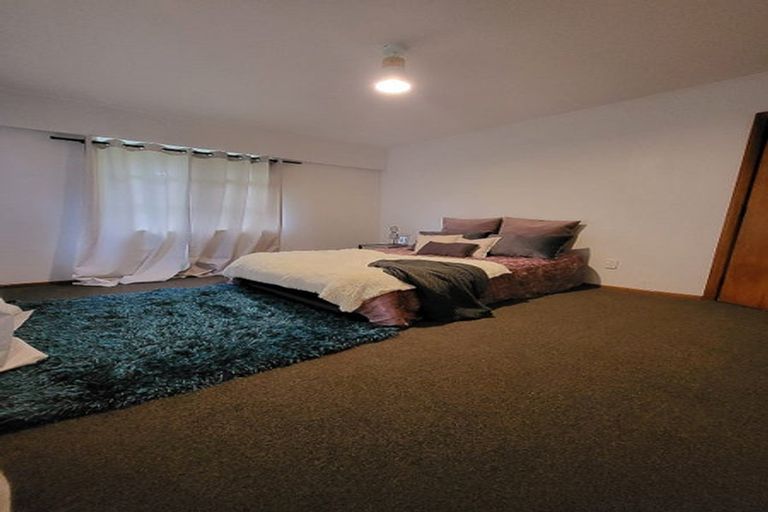 Photo of property in 12 Lowry Crescent, Stokes Valley, Lower Hutt, 5019