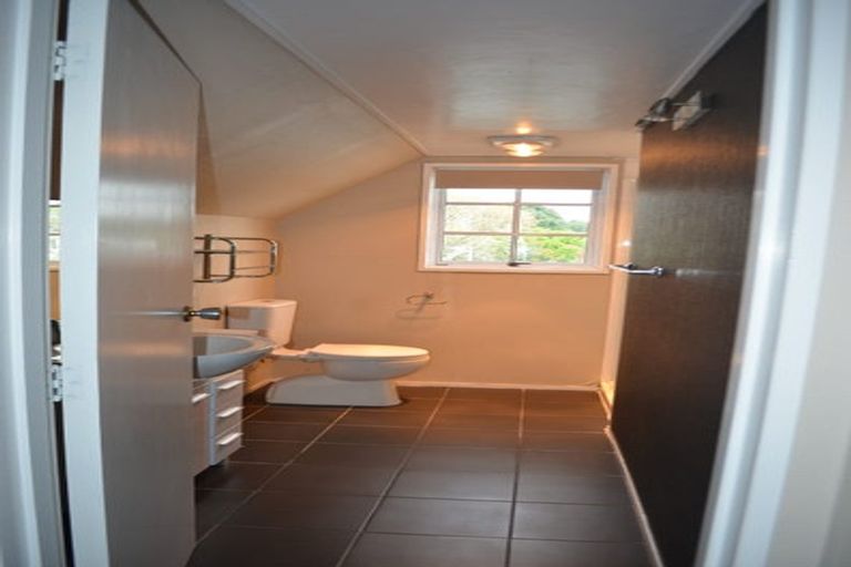 Photo of property in 79 Churchill Avenue, Hokowhitu, Palmerston North, 4410