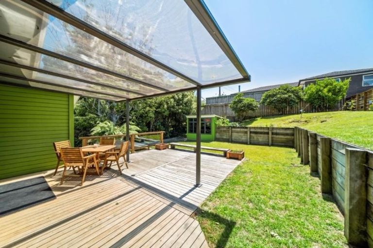 Photo of property in 18b Mayfair Place, Westown, New Plymouth, 4310