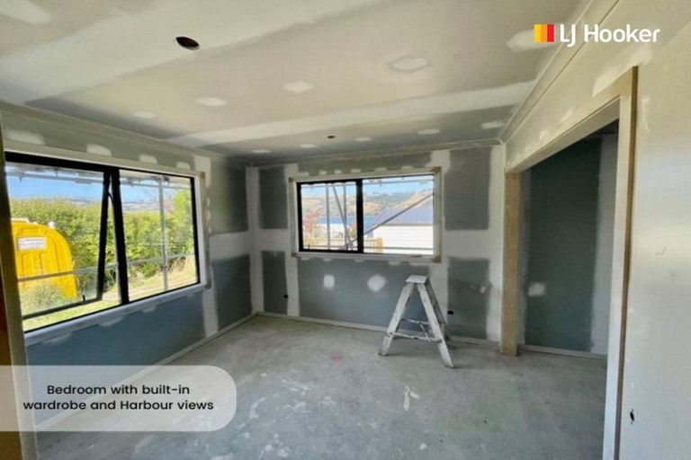 Photo of property in 7a Athol Place, Ravensbourne, Dunedin, 9022