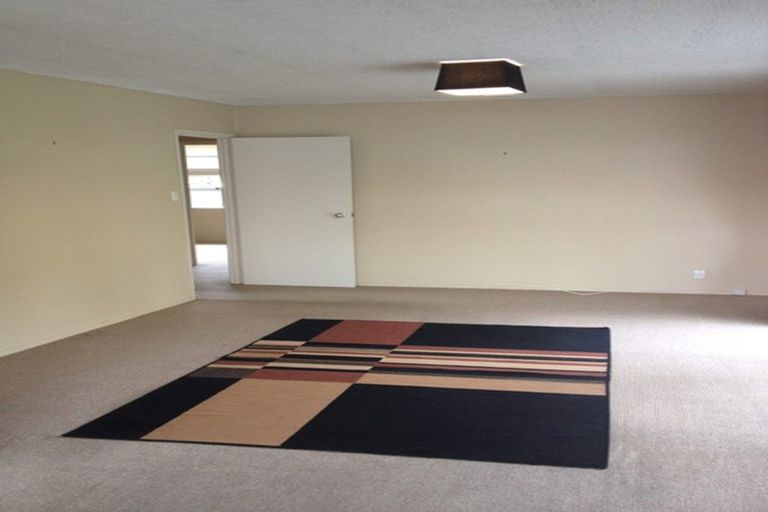Photo of property in 1/62a Mackenzie Avenue, Woolston, Christchurch, 8023