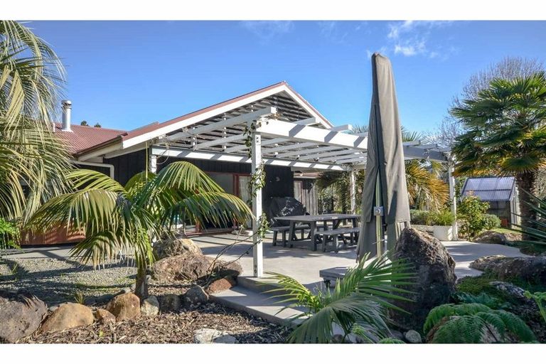 Photo of property in 3 Cochrane Drive, Kerikeri, 0230