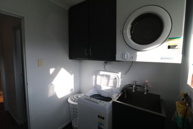 Photo of property in 216 Brockville Road, Brockville, Dunedin, 9011