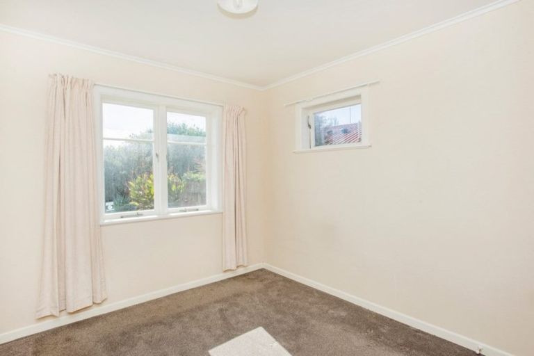 Photo of property in 14 Tolerton Avenue, Elgin, Gisborne, 4010