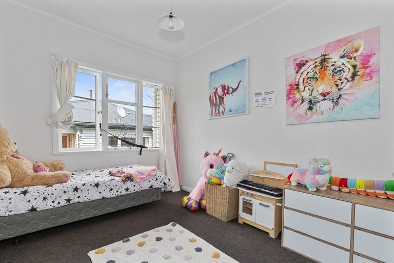 Photo of property in 27 Gilchrist Street, Te Aroha, 3320