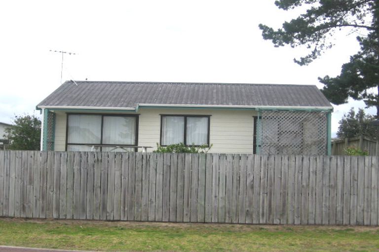 Photo of property in 117 Kowhai Avenue, Matarangi, Whitianga, 3592