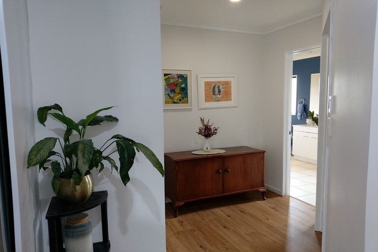 Photo of property in 15 Courtvale Place, Flat Bush, Auckland, 2019