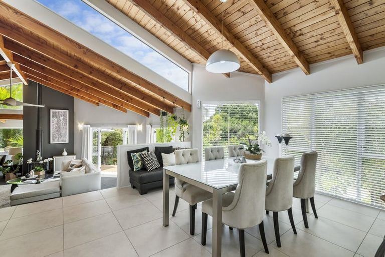 Photo of property in 2/12a Mcdowell Crescent, Hillcrest, Auckland, 0627