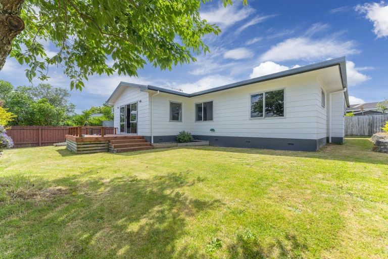 Photo of property in 35 Otupai Street, Two Mile Bay, Taupo, 3330