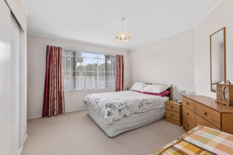 Photo of property in 17 Galway Street, Waterloo, Lower Hutt, 5011