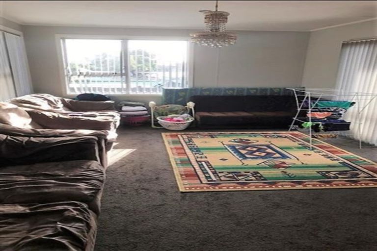 Photo of property in 7 Taitimu Drive, Weymouth, Auckland, 2103