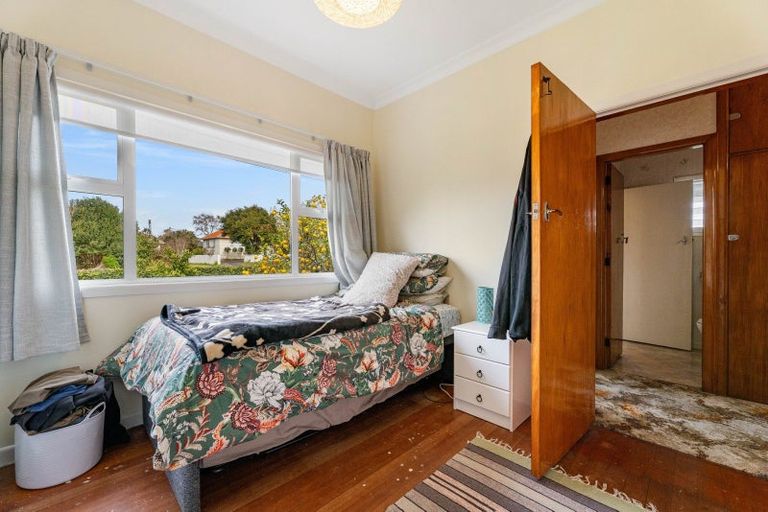 Photo of property in 55 Queen Street, Te Puke, 3119