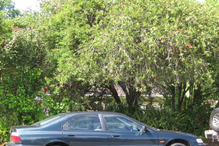 Photo of property in 126 Aeroview Drive, Beach Haven, Auckland, 0626