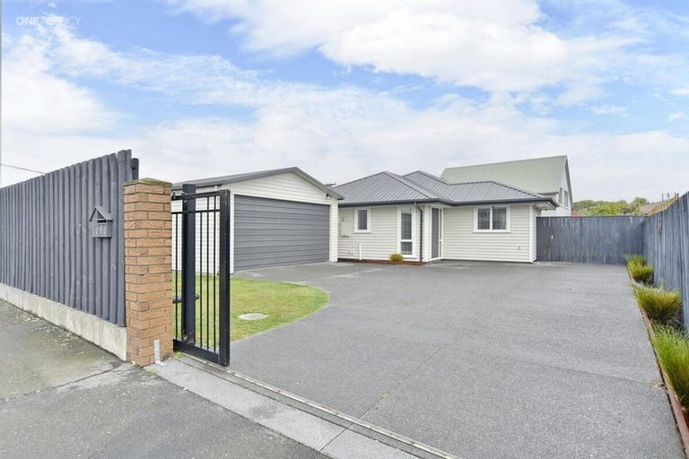 Photo of property in 276 Travis Road, New Brighton, Christchurch, 8083