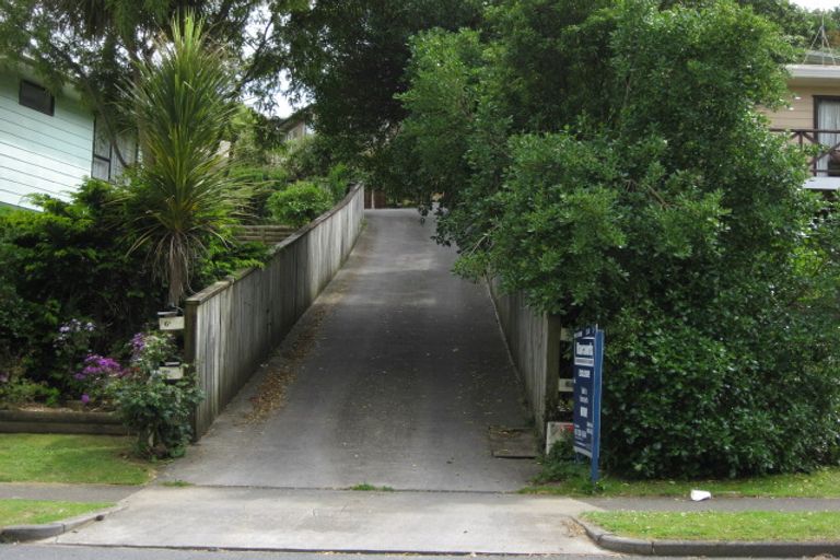 Photo of property in 44 The Glade South, Pukekohe, 2120