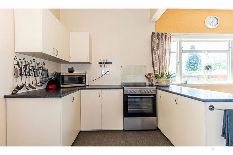 Photo of property in 64 Belt Street, Waimate, 7924