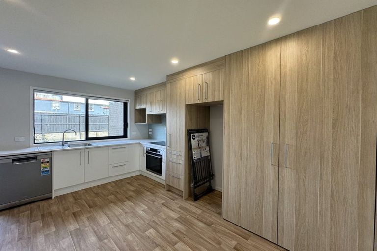 Photo of property in 65 Huri Street, Mangere Bridge, Auckland, 2022