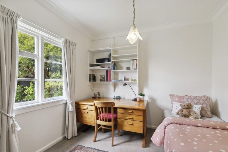 Photo of property in 109 Karori Road, Karori, Wellington, 6012