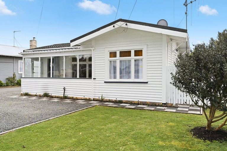 Photo of property in 33 Claude Street, Fairfield, Hamilton, 3214