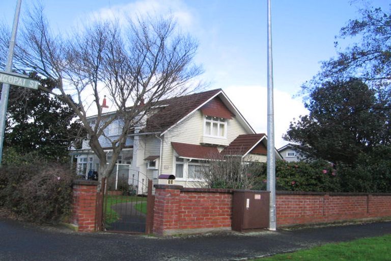 Photo of property in 94 Rongopai Street, Palmerston North, 4414