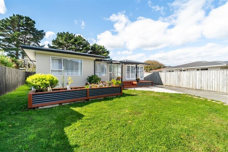 Photo of property in 14 Wetherby Grove, Wainuiomata, Lower Hutt, 5014