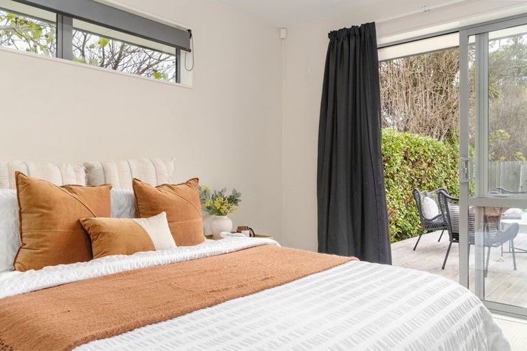 Photo of property in 379a Yaldhurst Road, Russley, Christchurch, 8042