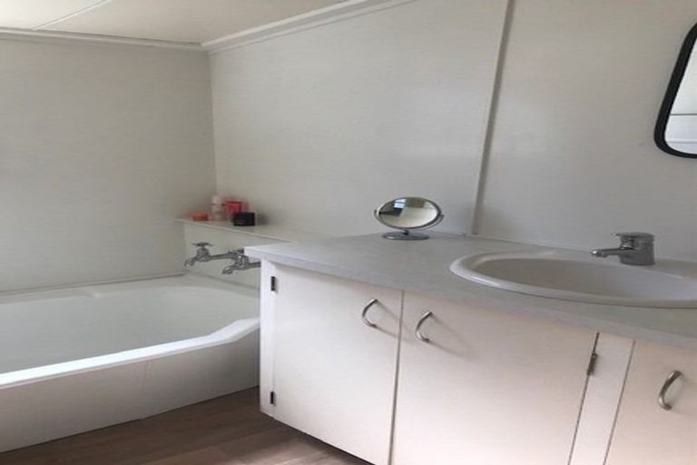 Photo of property in 15 Toru Street, Mapua, 7005