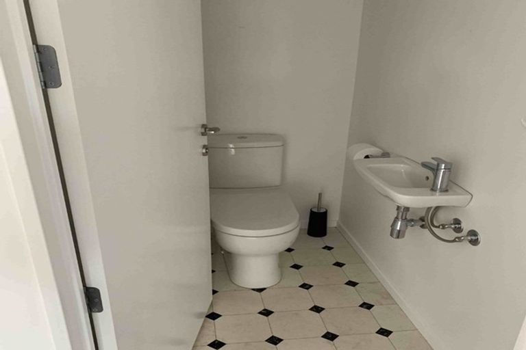 Photo of property in 167 Keyes Road, New Brighton, Christchurch, 8083