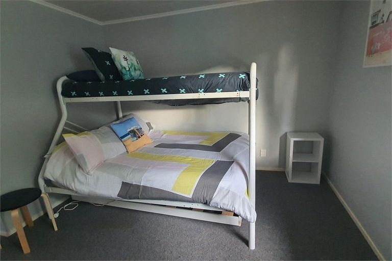 Photo of property in 5 Tutuki Walk, Ruakaka, 0116