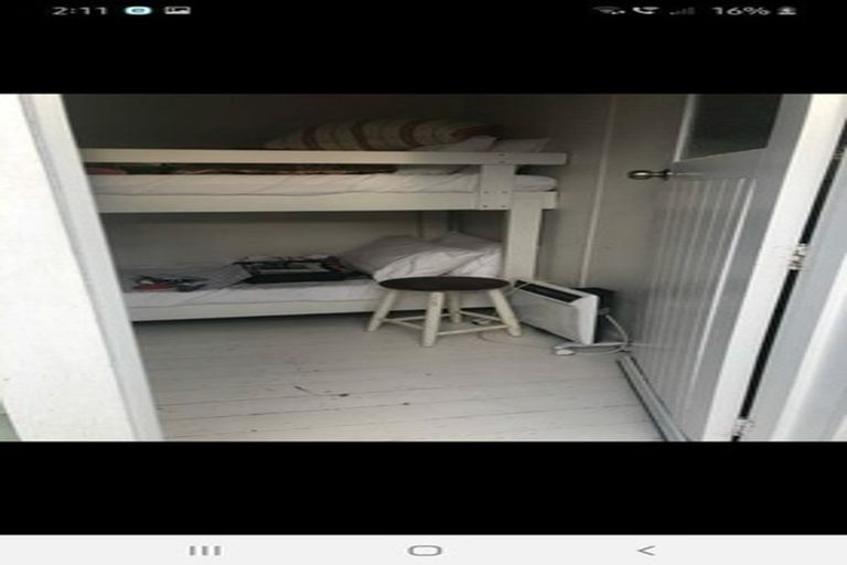 Photo of property in 30 Royton Avenue, Mangere East, Auckland, 2024