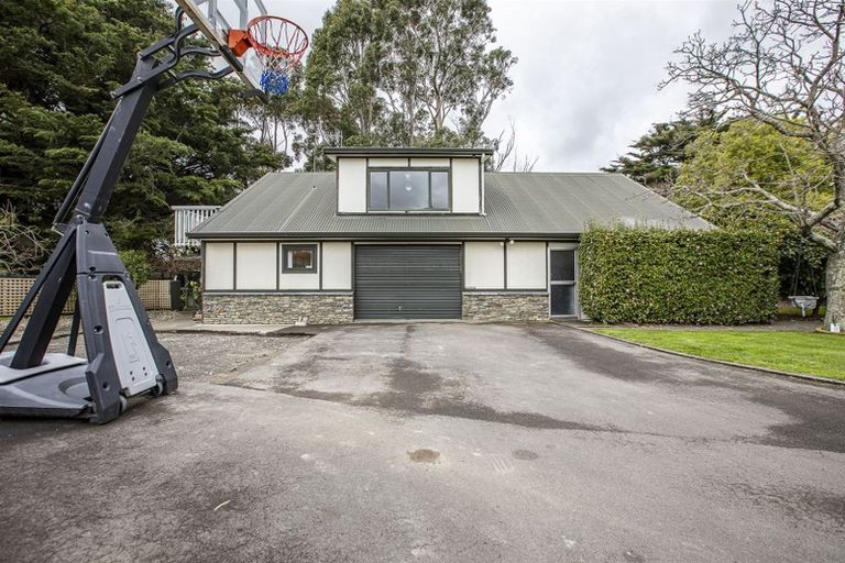 Photo of property in 44 Innerwell Lane, Ashhurst, Palmerston North, 4470