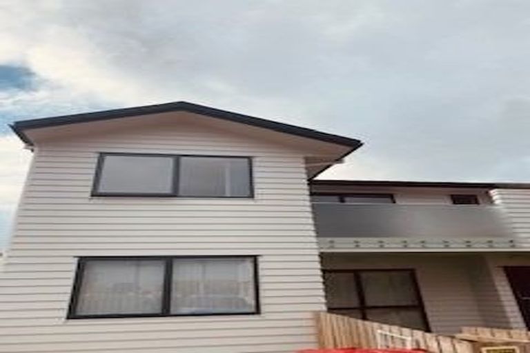 Photo of property in 47 Dale Crescent, Pakuranga, Auckland, 2010