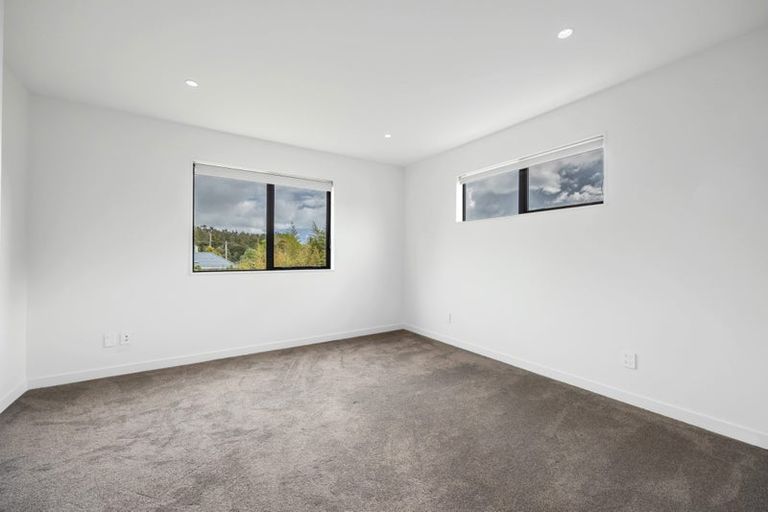 Photo of property in 40f Evelyn Place, Hillcrest, Auckland, 0627