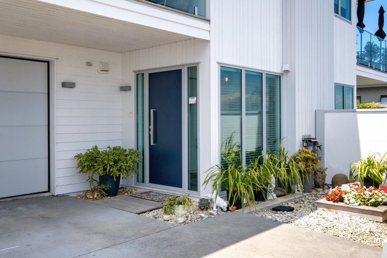 Photo of property in 82b Meeanee Quay, Westshore, Napier, 4110