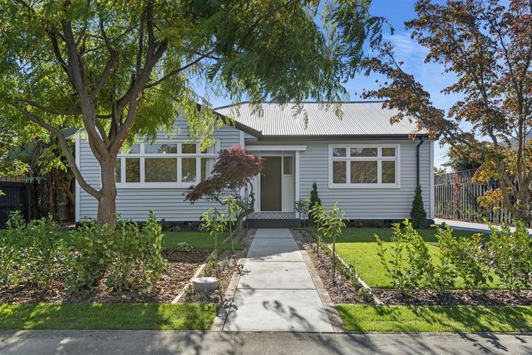 Photo of property in 189 Weston Road, St Albans, Christchurch, 8052