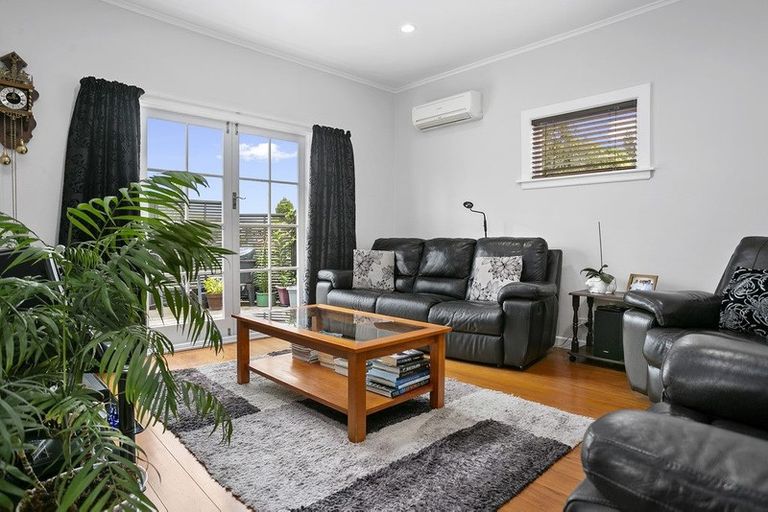 Photo of property in 25 Burwood Road, Matamata, 3400